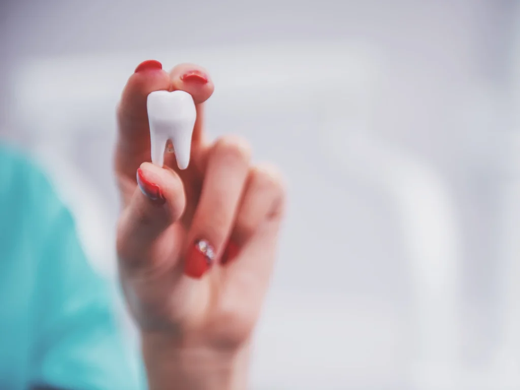 Emergency tooth extractions and wisdom teeth removal in Edmond, OK